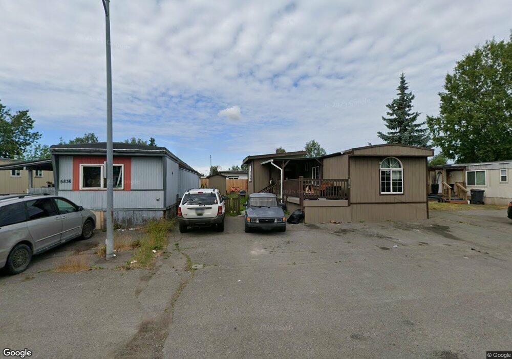 5830 Raymond Dr, Anchorage, AK 99507 - photo 1