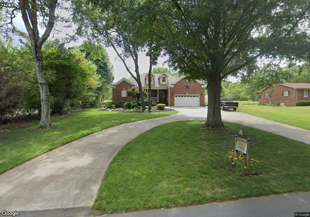 3325 Winchester Ln, Statesville, NC 28625 - photo 1