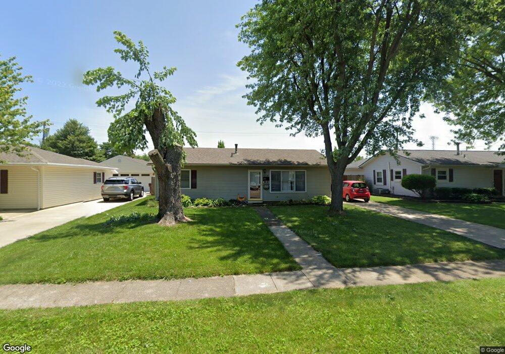 213 Poe Ln, Xenia, OH 45385 - photo 1