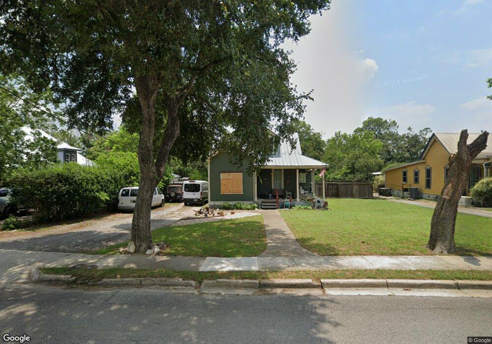 1119 W San Antonio St, San Marcos, TX 78666 - photo 1