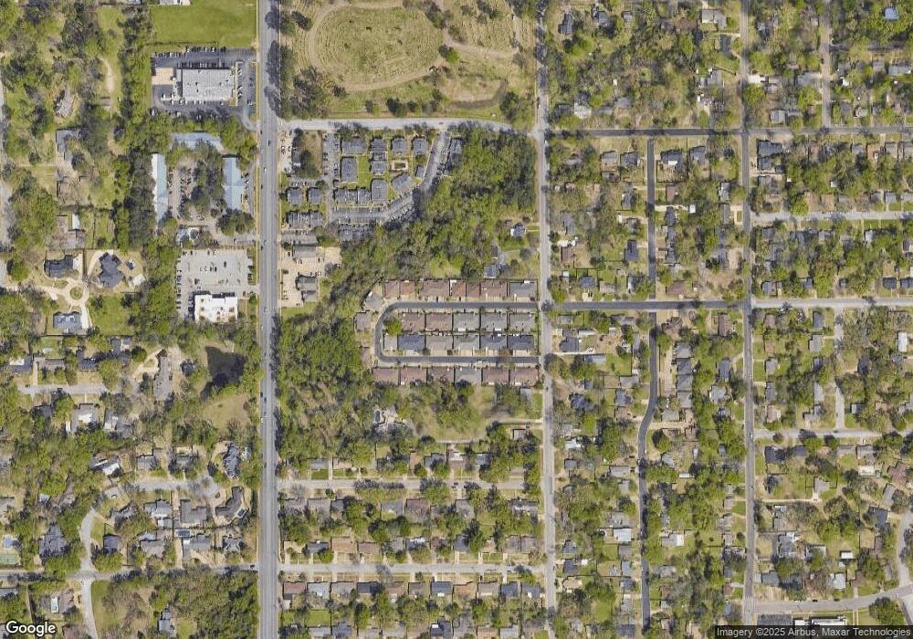 310 310 Amberwood, Tyler, TX 75701 - photo 1