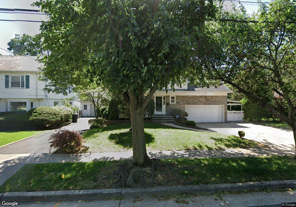 99 Saint Pauls Rd N, Hempstead, NY 11550 - photo 1