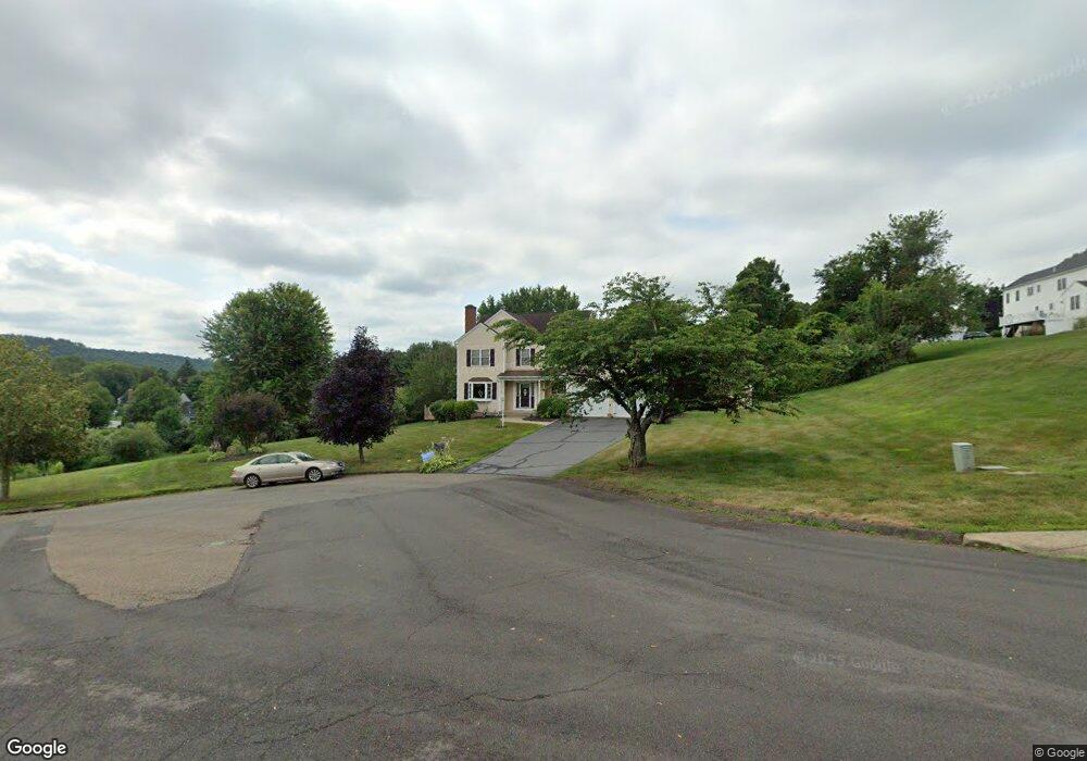 11 Patricks Ct, Wallingford, CT 06492 - photo 1