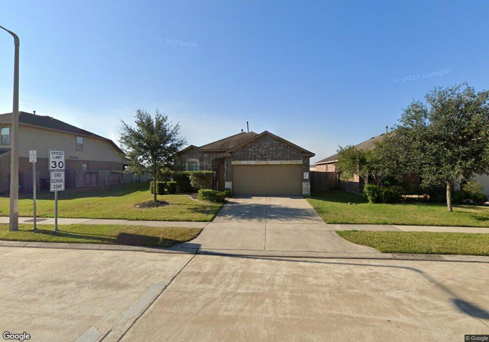 315 Kendall Crest Dr, Alvin, TX 77511 - photo 1