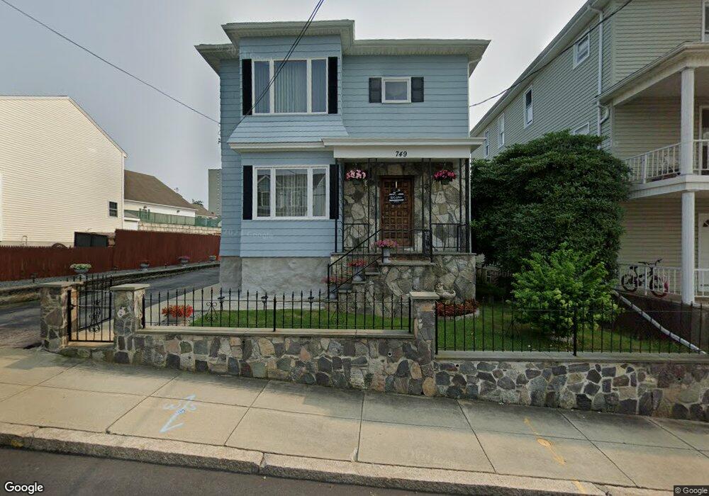749 Hicks St, Fall River, MA 02724 - photo 1