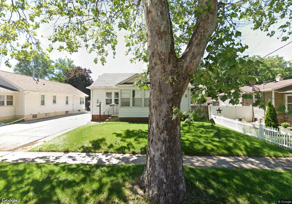 2735 Des Moines St, Des Moines, IA 50317 - photo 1