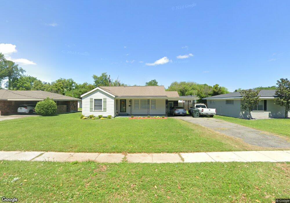 126 Spring St, Lake Charles, LA 70605 - photo 1