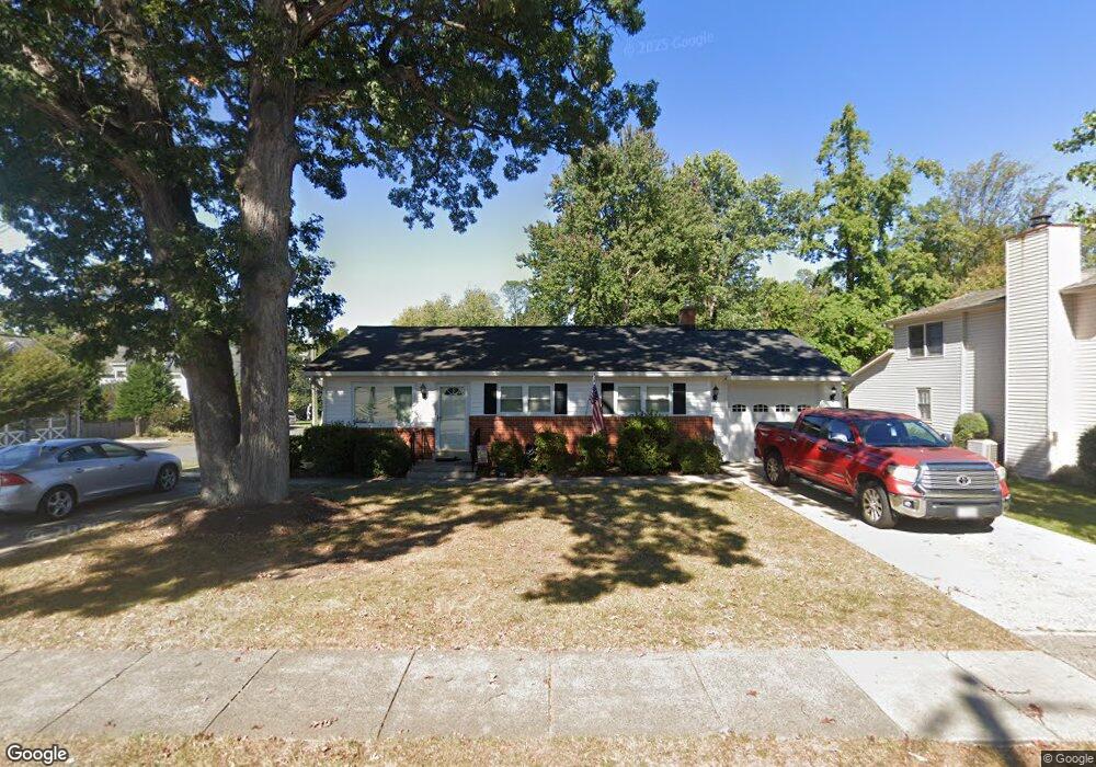 304 Talahi Rd SE, Vienna, VA 22180 - photo 1