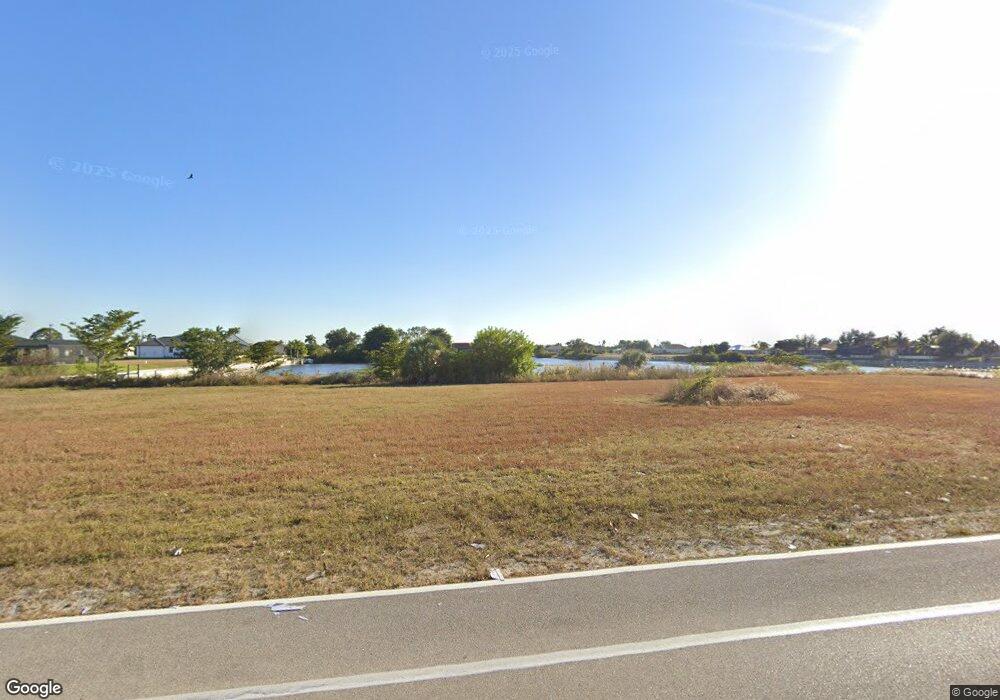 826 Diplomat Pkwy W, Cape Coral, FL 33909 - photo 1