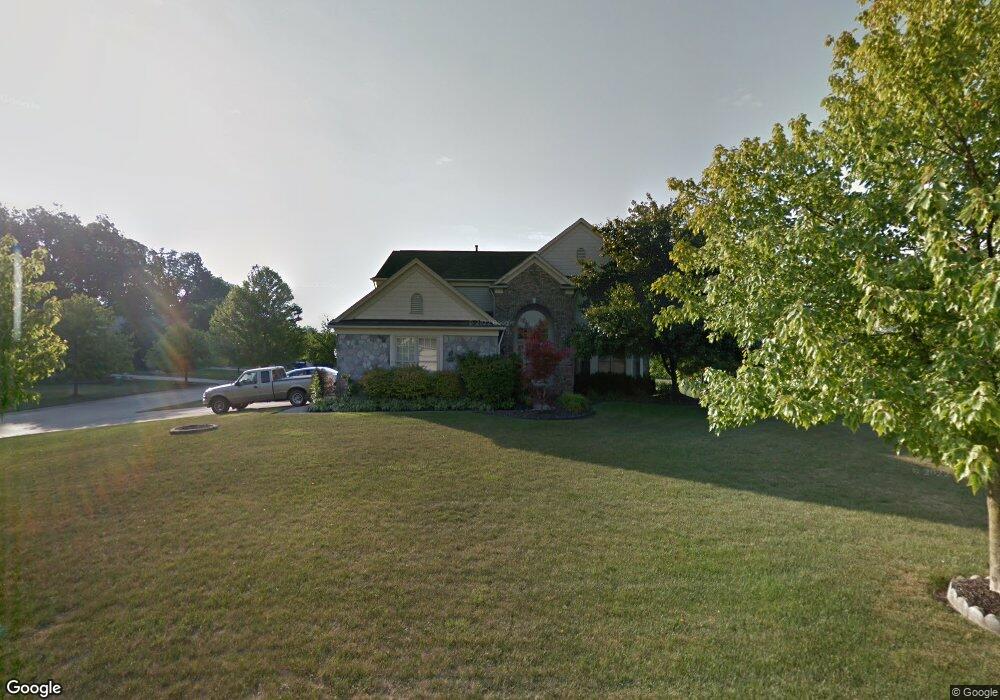 1741 Mountain Ash Dr, West Bloomfield, MI 48324 - photo 1