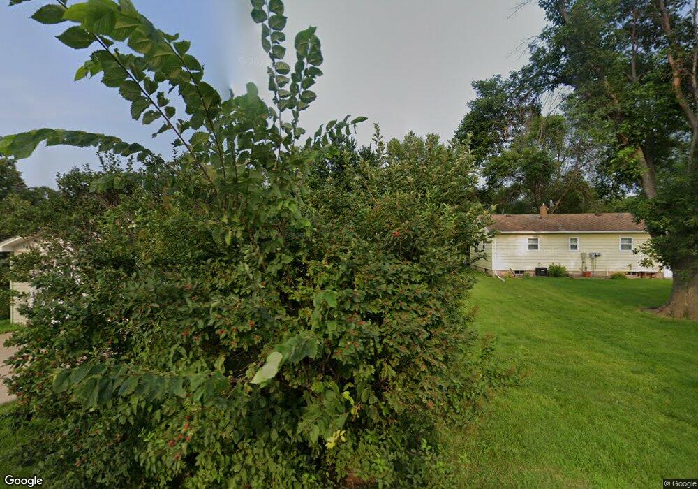 333 13th Ave NE, Jamestown, ND 58401 - photo 1