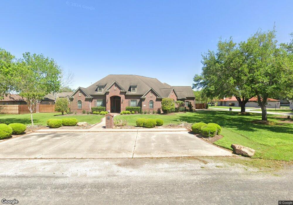 815 3rd St, Bay City, TX 77414 - photo 1
