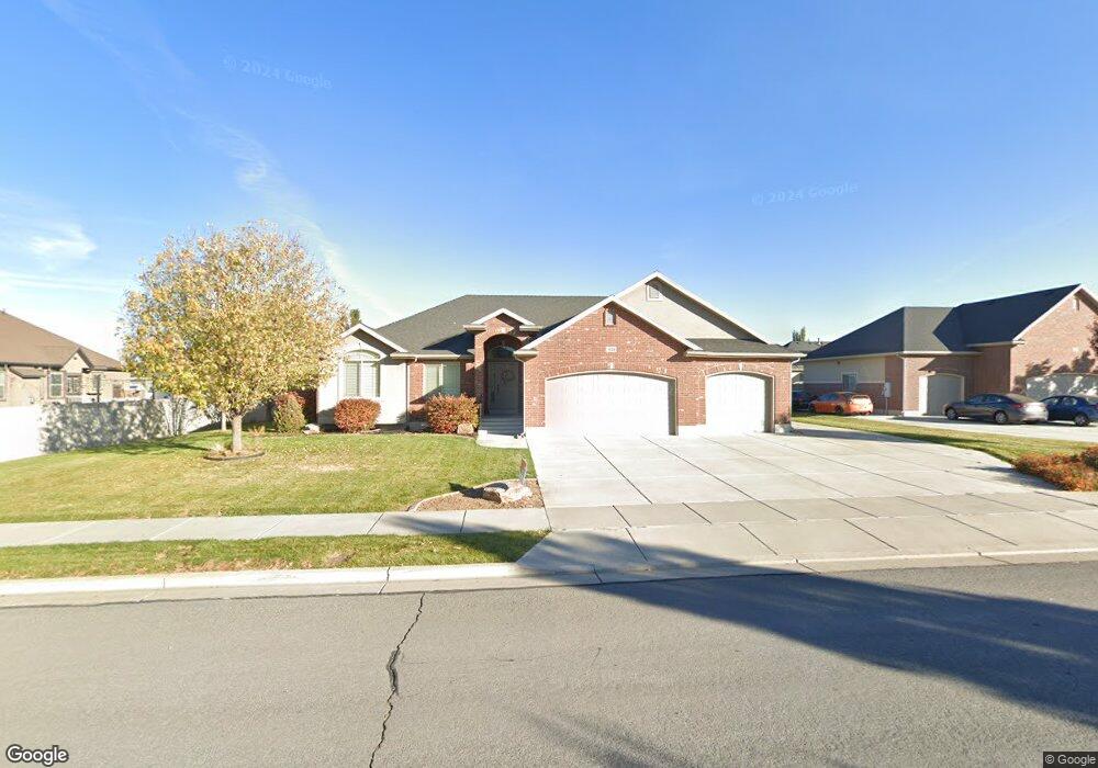 4124 W 1150 N, Clearfield, UT 84015 - photo 1