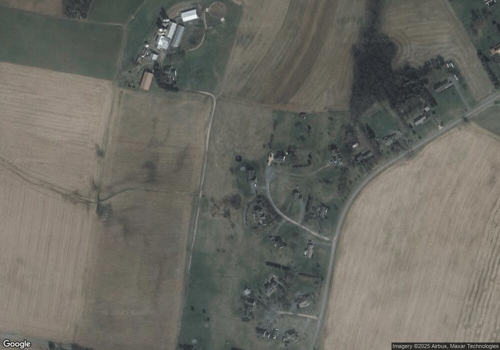 19 Harris Cir, Watsontown, PA 17777 - photo 1