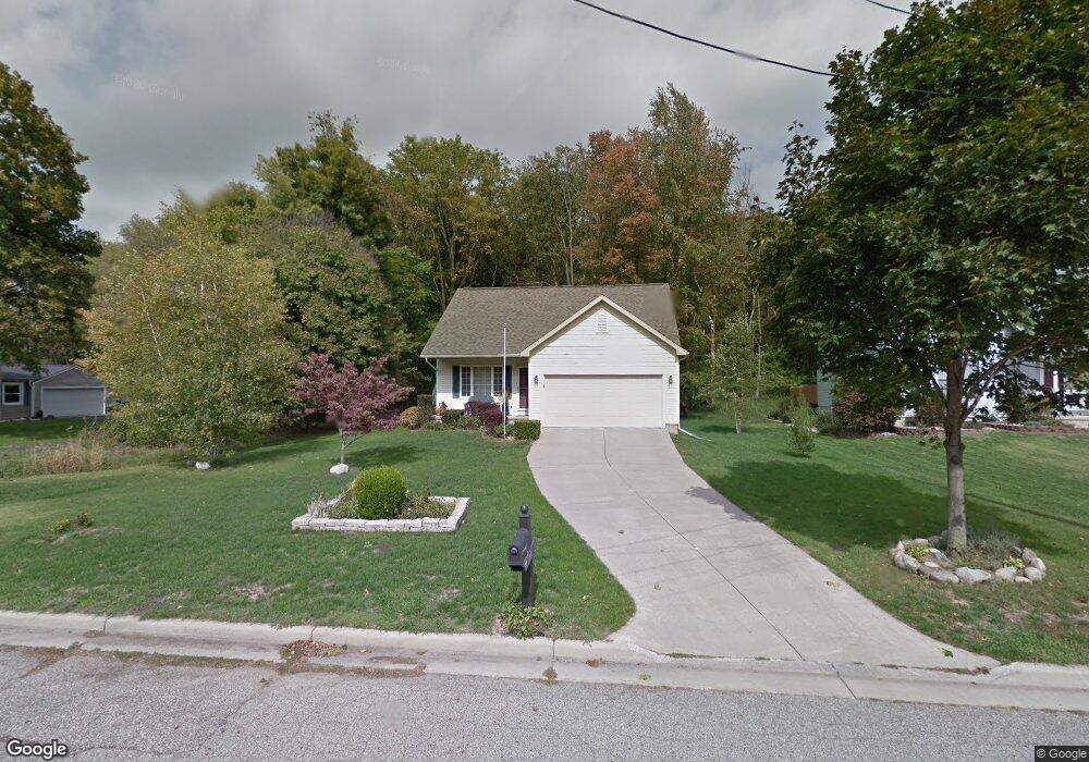 733 Gorham St, Marshall, MI 49068 - photo 1