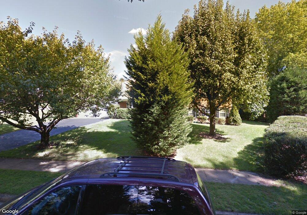 4613 Country Ln, Annandale, VA 22003 - photo 1