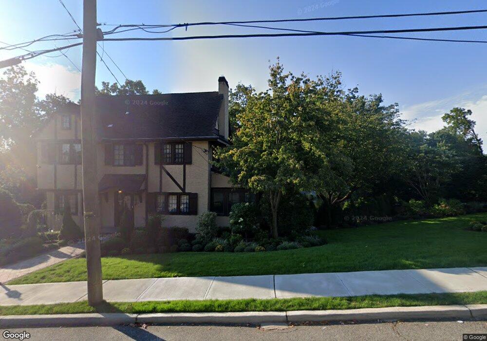 220 Berkshire Rd, Hasbrouck Heights, NJ 07604 - photo 1