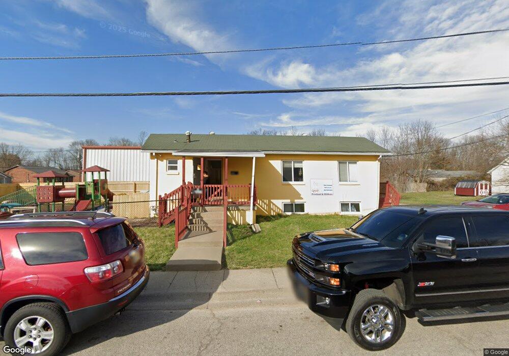 2038 Jaycee Dr, New Albany, IN 47150 - photo 1