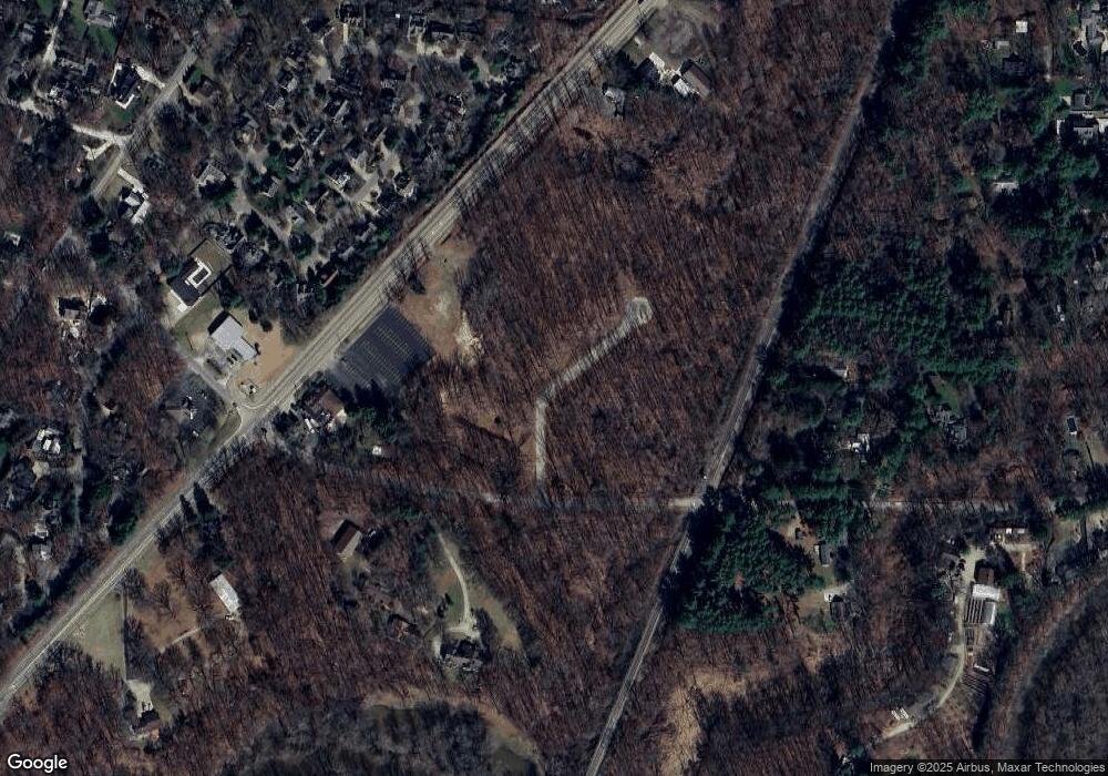 4 Driftwood Ct, Union Pier, MI 49129 - photo 1