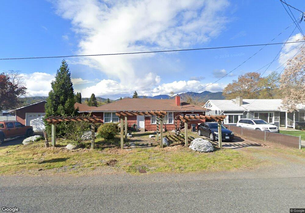 218 Marion Ln, Grants Pass, OR 97527 - photo 1