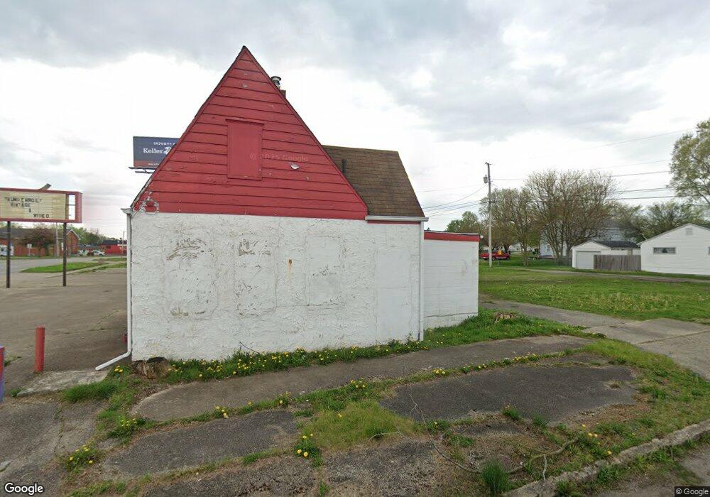 2245 Broadway St, Anderson, IN 46012 - photo 1