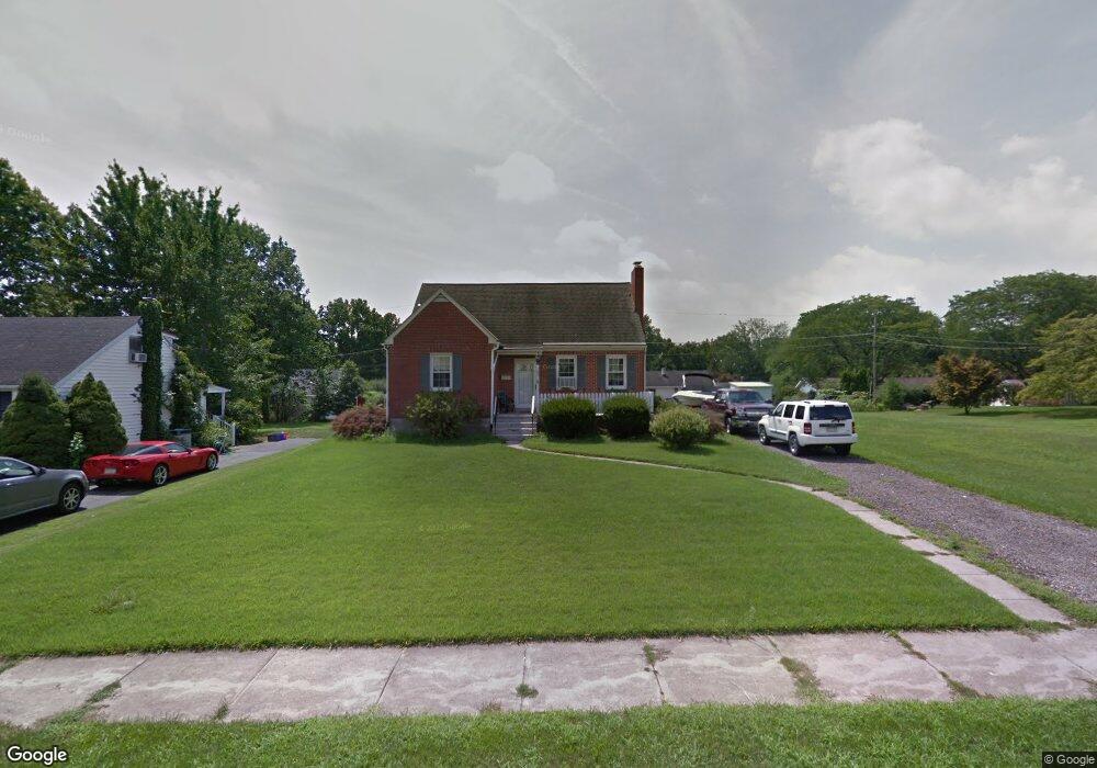 744 Rhoads Ave, Boyertown, PA 19512 - photo 1