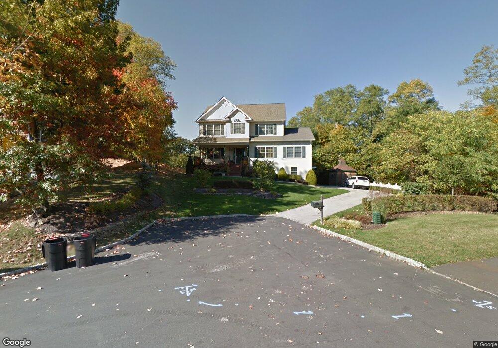 1 Oakwood Ln, Thiells, NY 10984 - photo 1