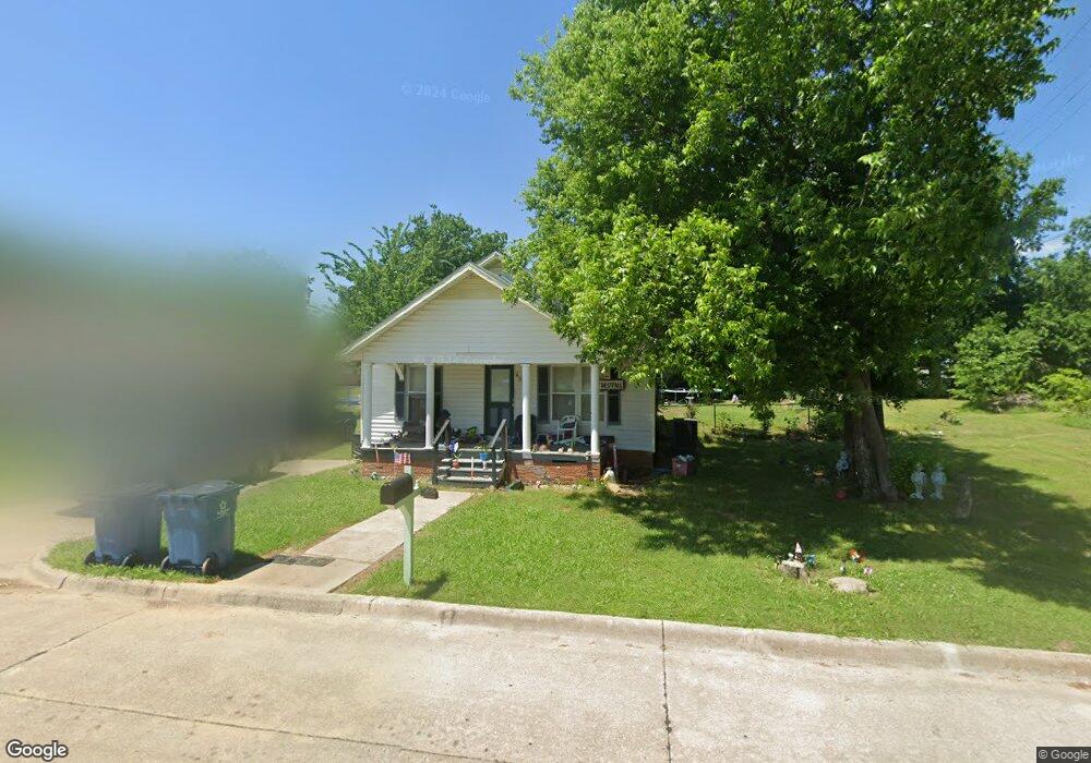 423 N Hickory St, McAlester, OK 74501 - photo 1