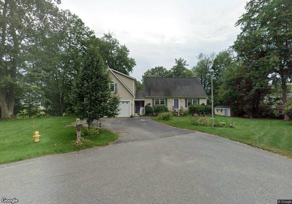 10 Debi Ln, Salem, NH 03079 - photo 1