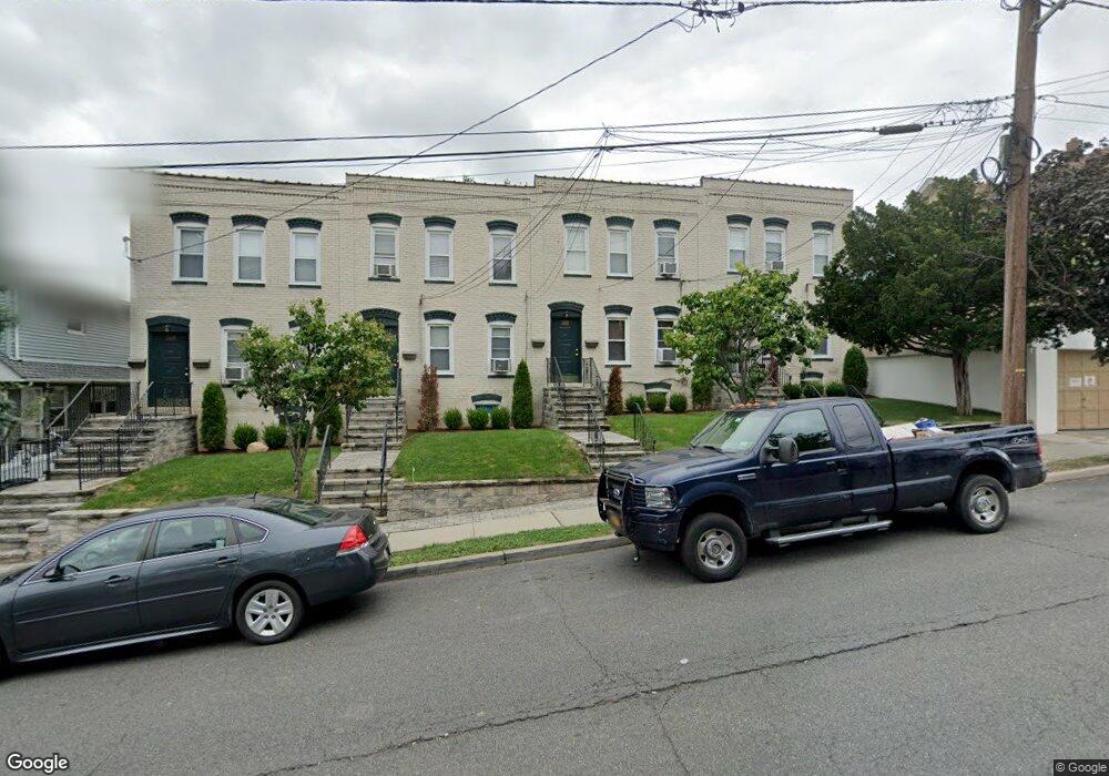 557 Broad St, Carlstadt, NJ 07072 - photo 1