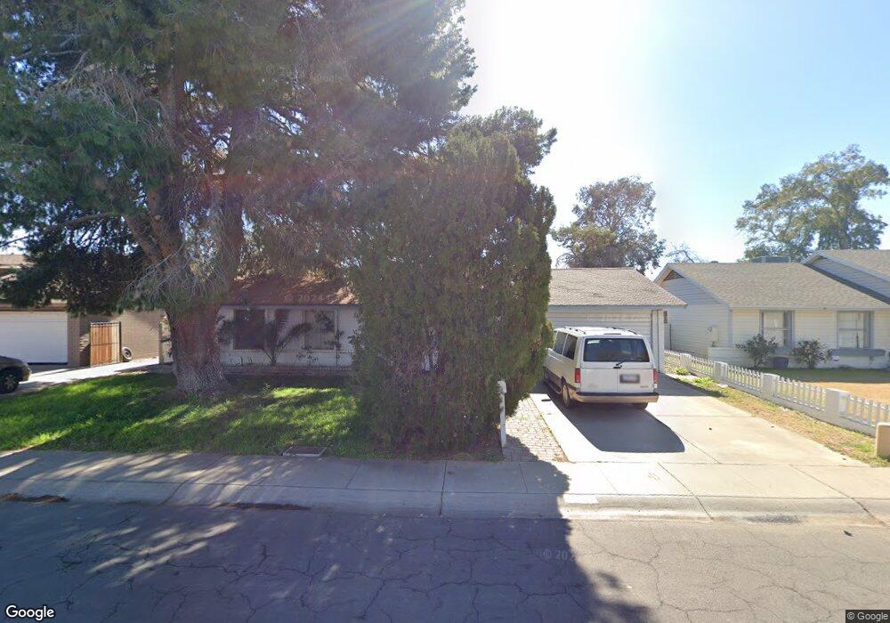 7739 W Cora Ln, Phoenix, AZ 85033 - photo 1