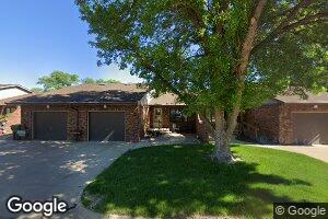203 E Ivy St, Sutton, NE 68979