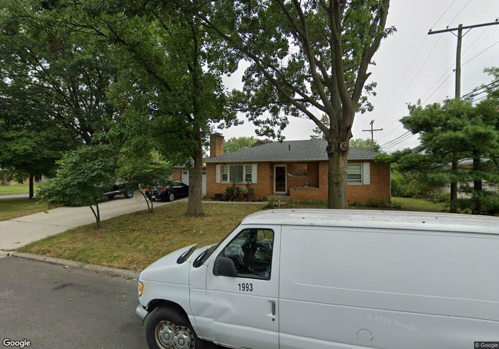 3212 Vanderberg Ave, Columbus, OH 43204 - photo 1