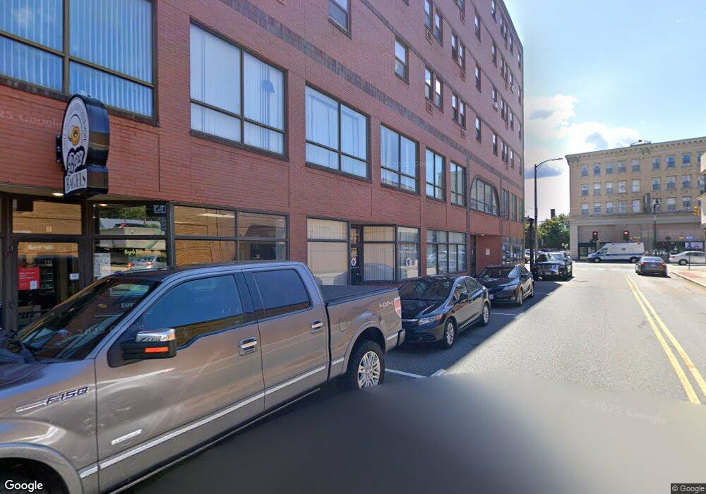 5 Bank St unit 203, Attleboro, MA 02703 - photo 1