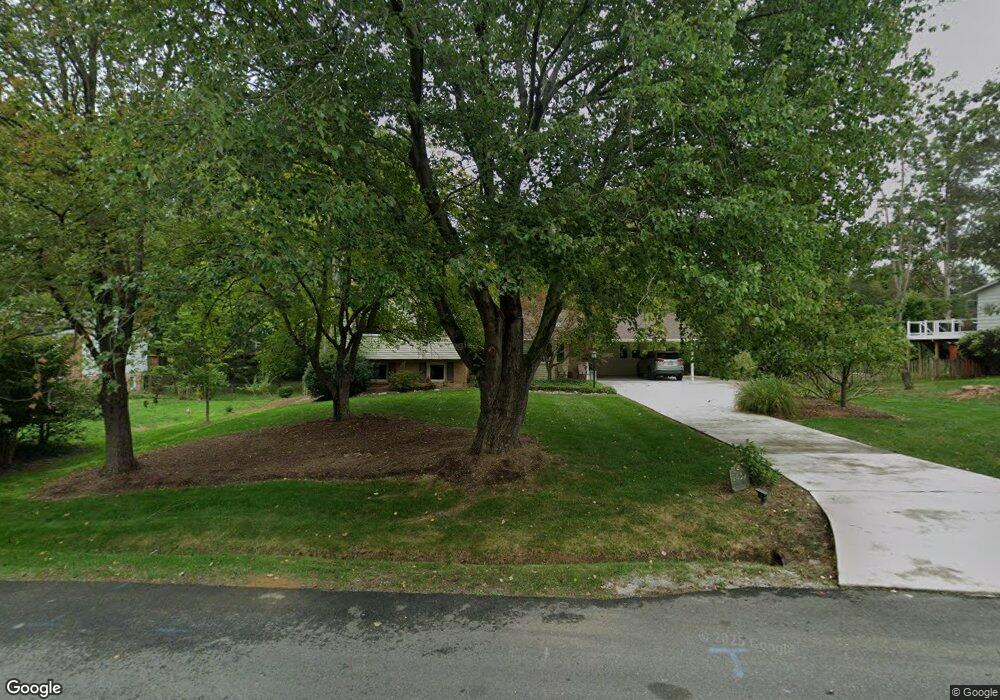 2439 Riviera Dr, Vienna, VA 22181 - photo 1