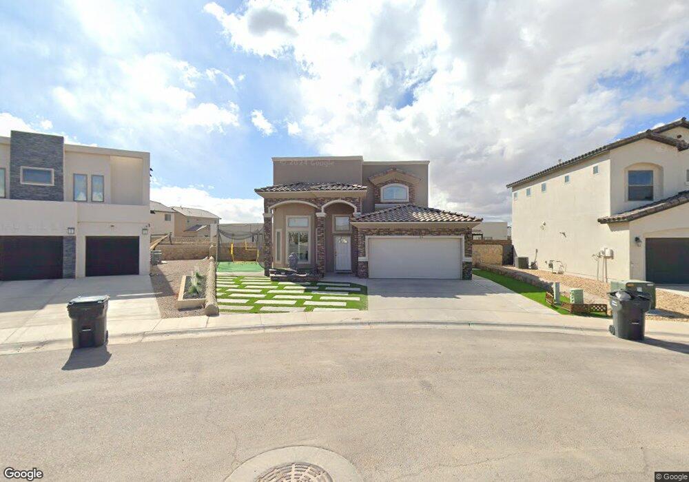 936 Clapham St, El Paso, TX 79928 - photo 1