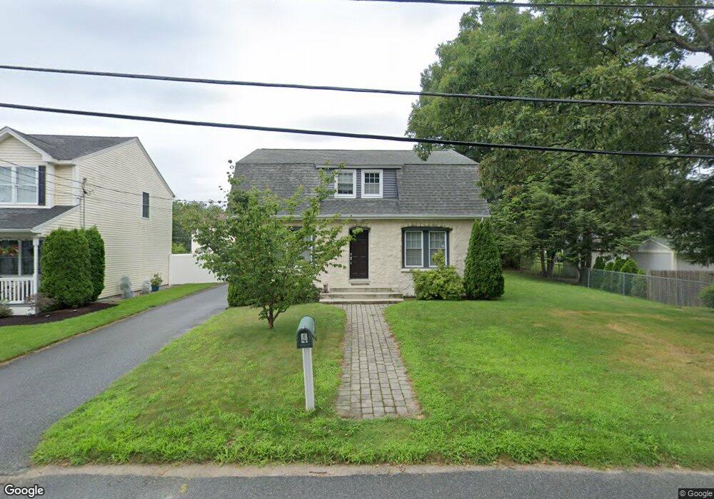 4 View Ave, Cumberland, RI 02864 - photo 1
