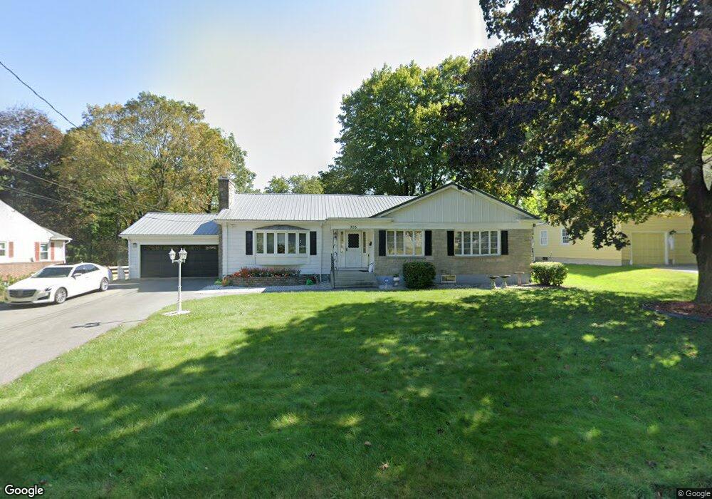 305 North St, Willimantic, CT 06226 - photo 1