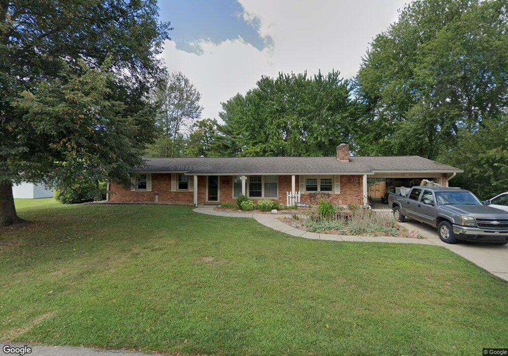 3220 Sherwood Ln, Columbus, IN 47203 - photo 1