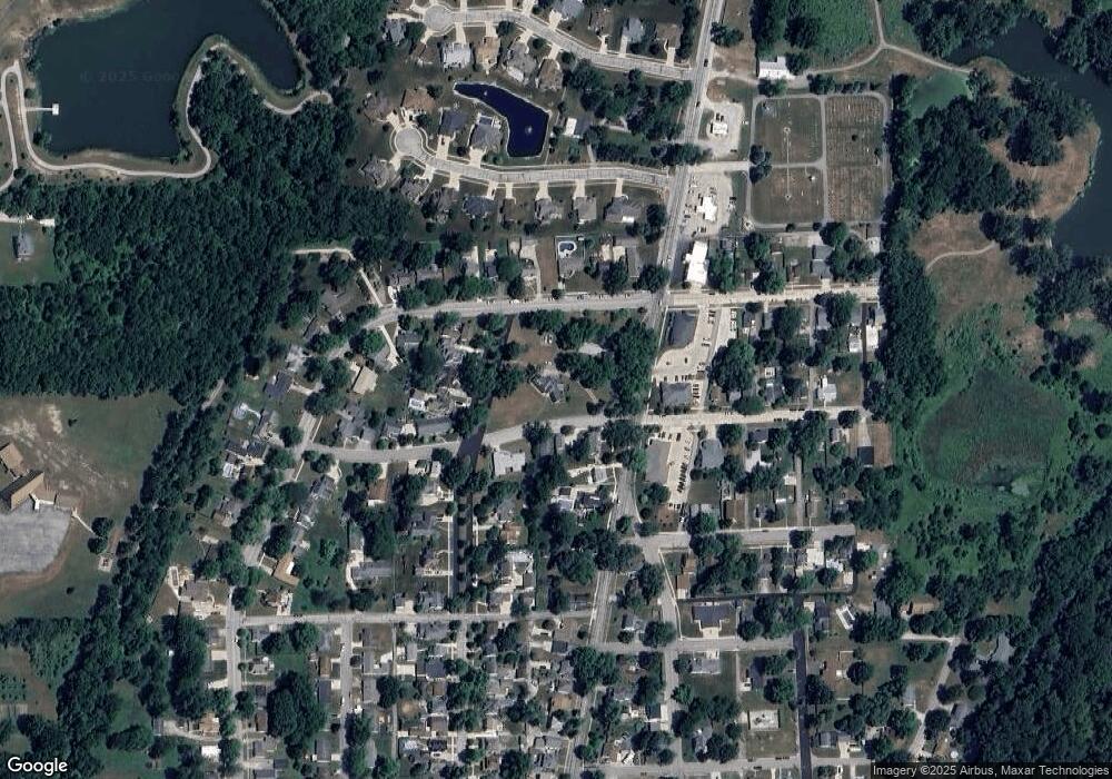 1004 Midway Dr, Auburn, IN 46706 - photo 1