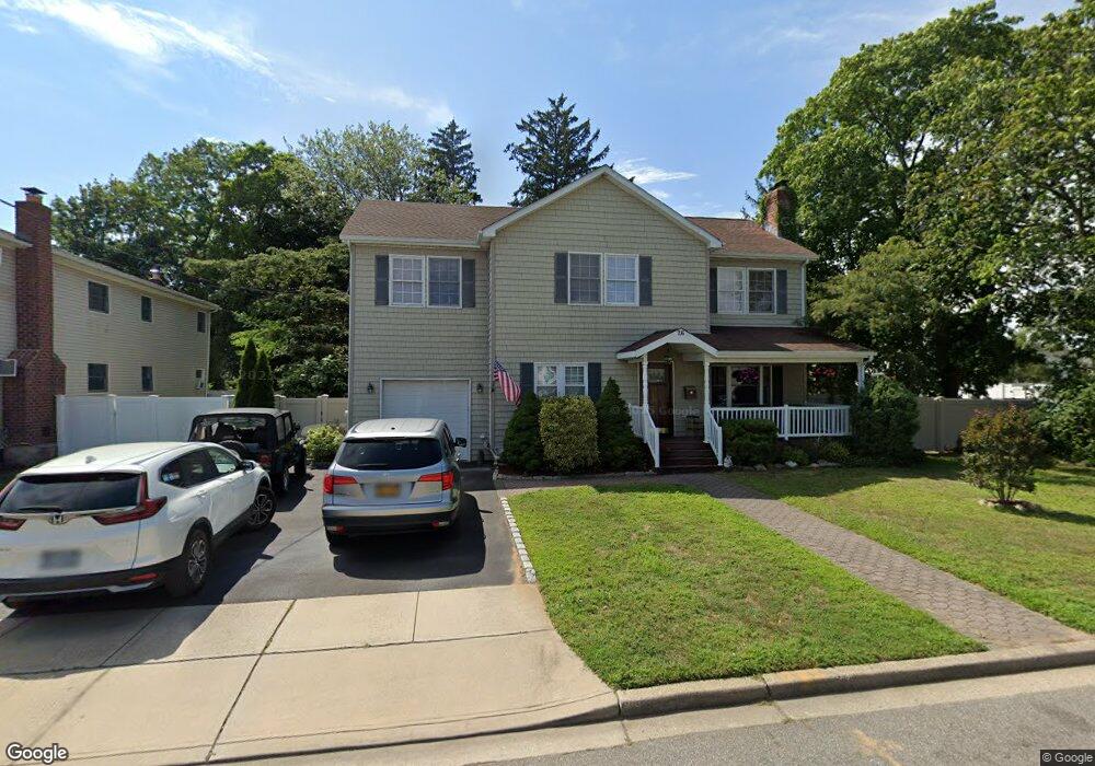 26 Lexington Ave, Bethpage, NY 11714 - photo 1