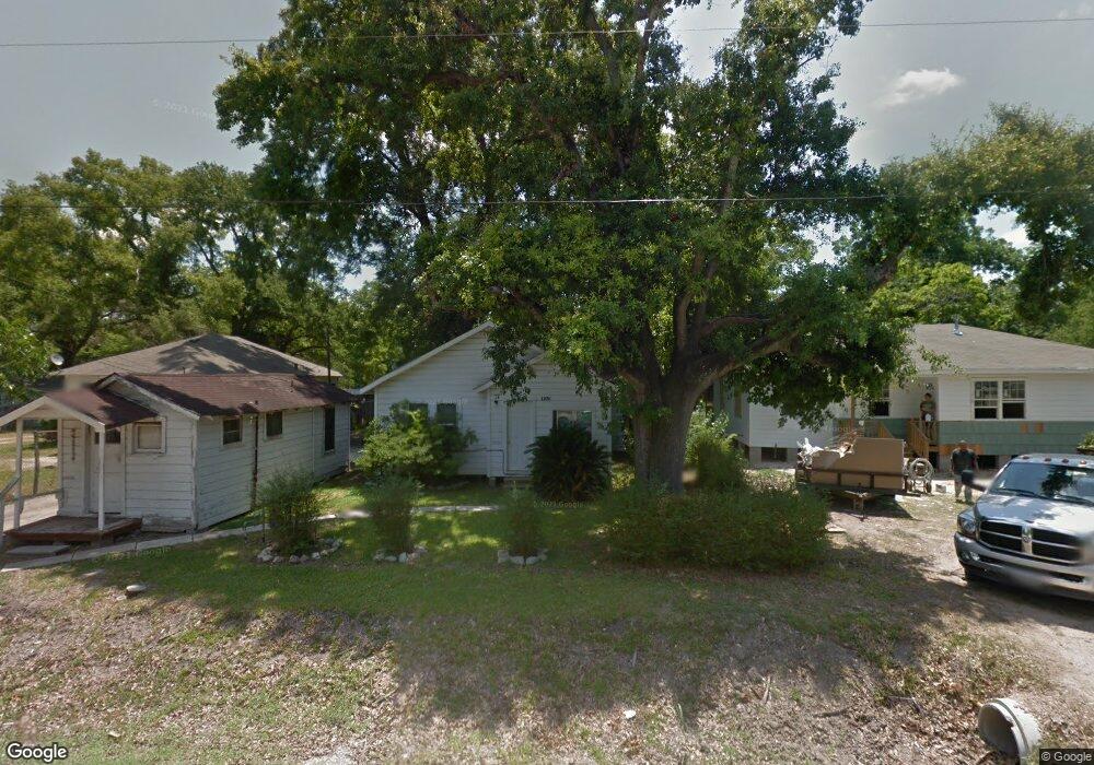 8020 Peachtree St, Houston, TX 77016 - photo 1