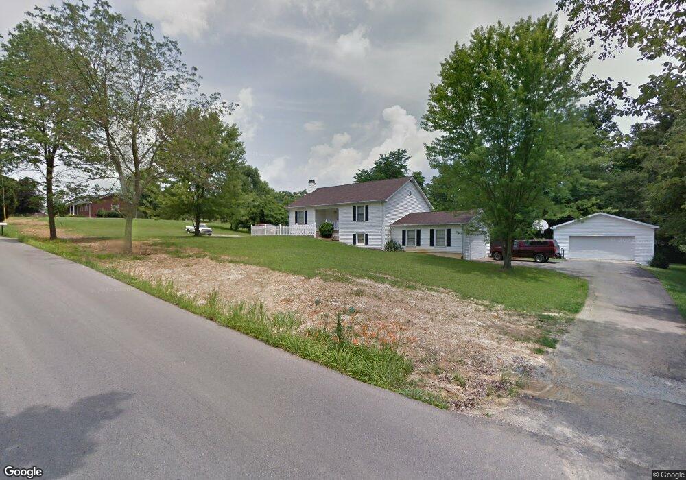 612 Fisher Ln, Mount Washington, KY 40047 - photo 1