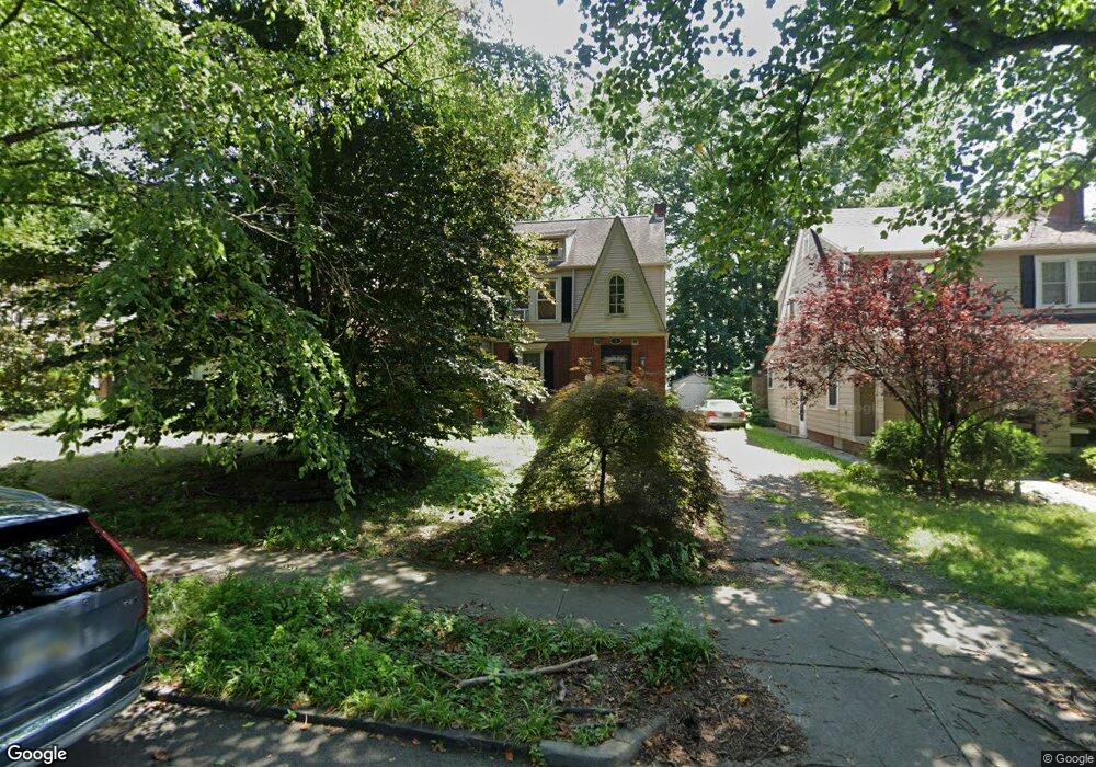 23 Brevoort Rd, Columbus, OH 43214 - photo 1