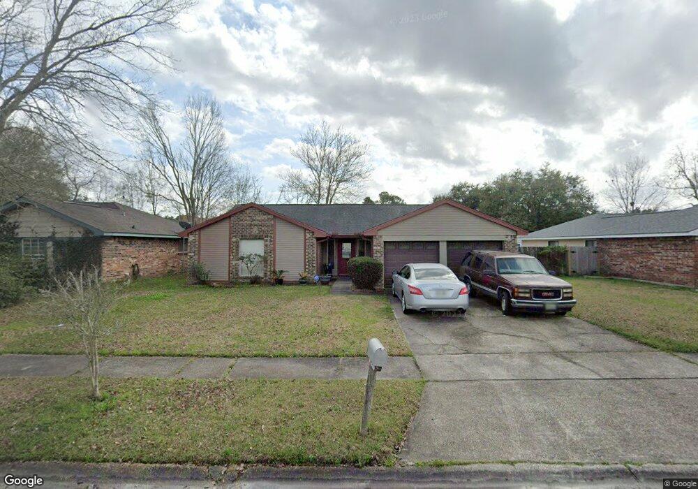 203 Holmes Dr, Slidell, LA 70460 - photo 1