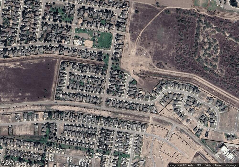 2006 Robin Ln, Mission, TX 78572 - photo 1