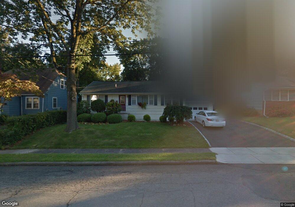 69 Lindbergh Pkwy, Waldwick, NJ 07463 - photo 1