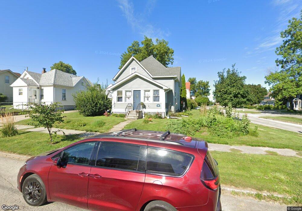 12 N 11th St, Marshalltown, IA 50158 - photo 1