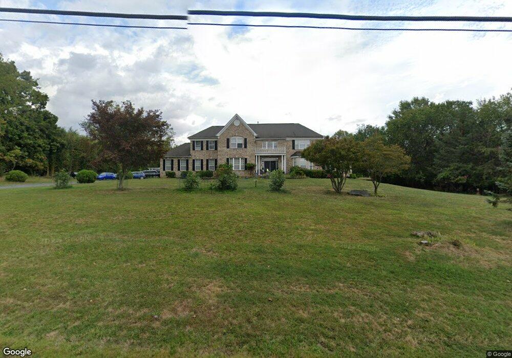 180 Claremont Rd, Franklin Park, NJ 08823 - photo 1