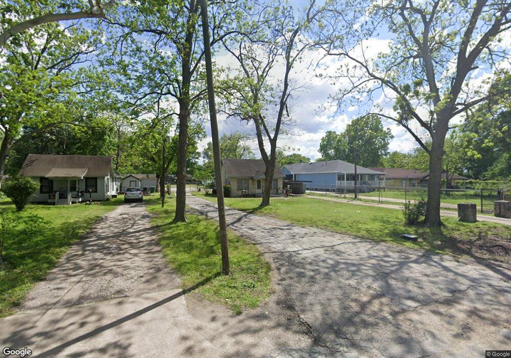 414 E Burress St, Houston, TX 77022 - photo 1